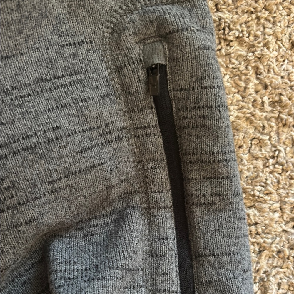 Under Armour Charcoal Performance Pullover - image 4